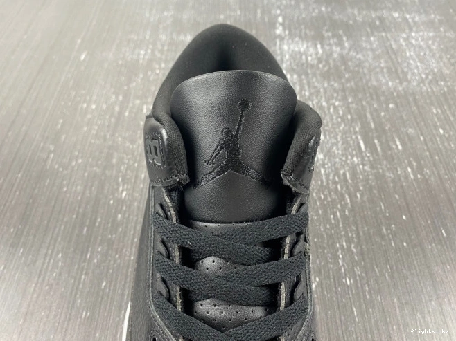 Monday Jordan Cyber (2016) Retro 3 136064-020 0715